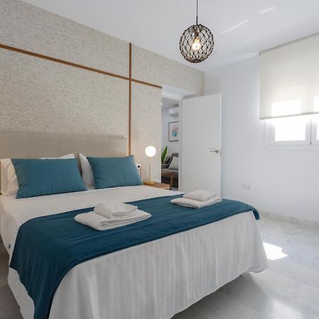 Apartamentos La Brujula By Cadizrentals Екстериор снимка