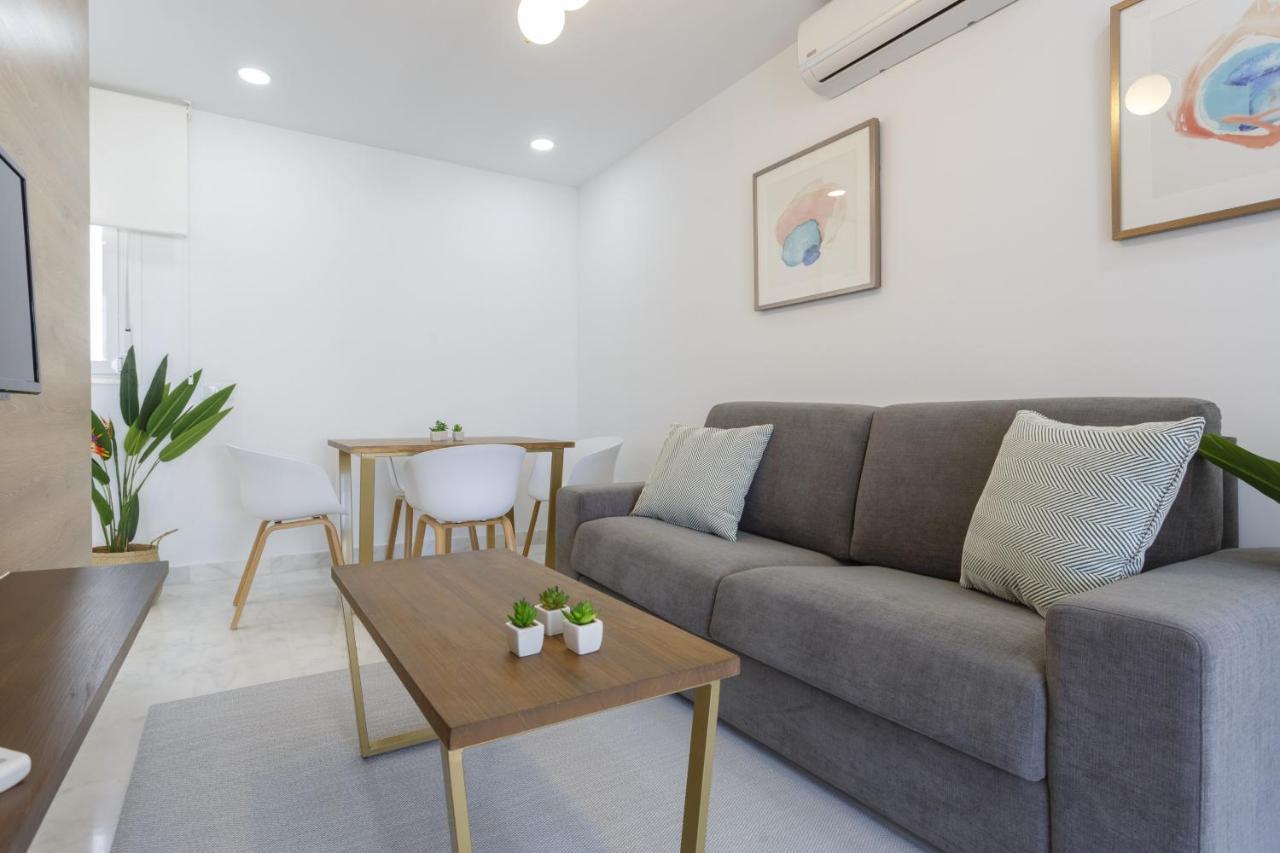 Apartamentos La Brujula By Cadizrentals Екстериор снимка