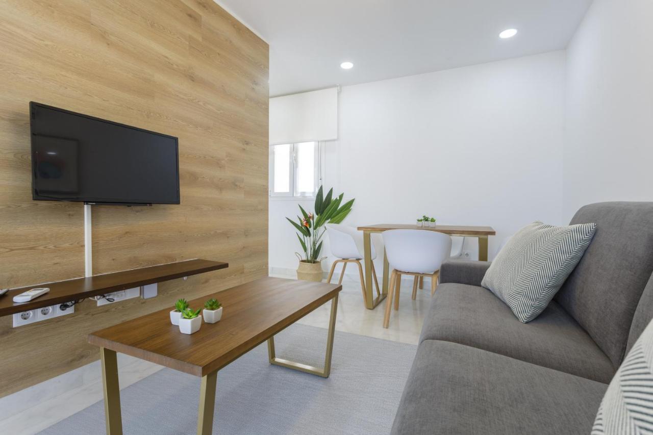 Apartamentos La Brujula By Cadizrentals Екстериор снимка