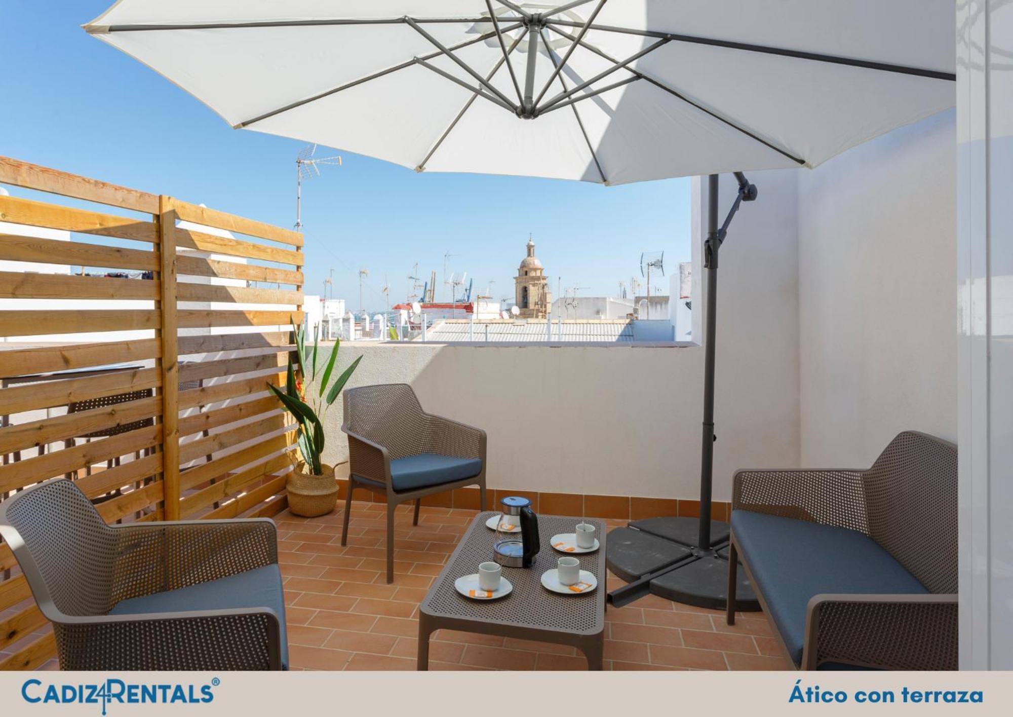 Apartamentos La Brujula By Cadizrentals Екстериор снимка