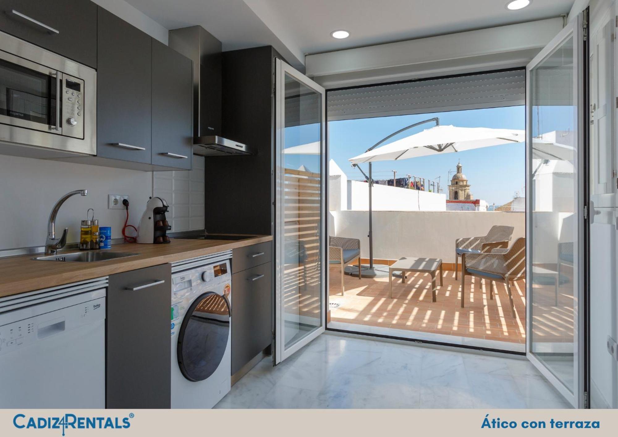 Apartamentos La Brujula By Cadizrentals Екстериор снимка