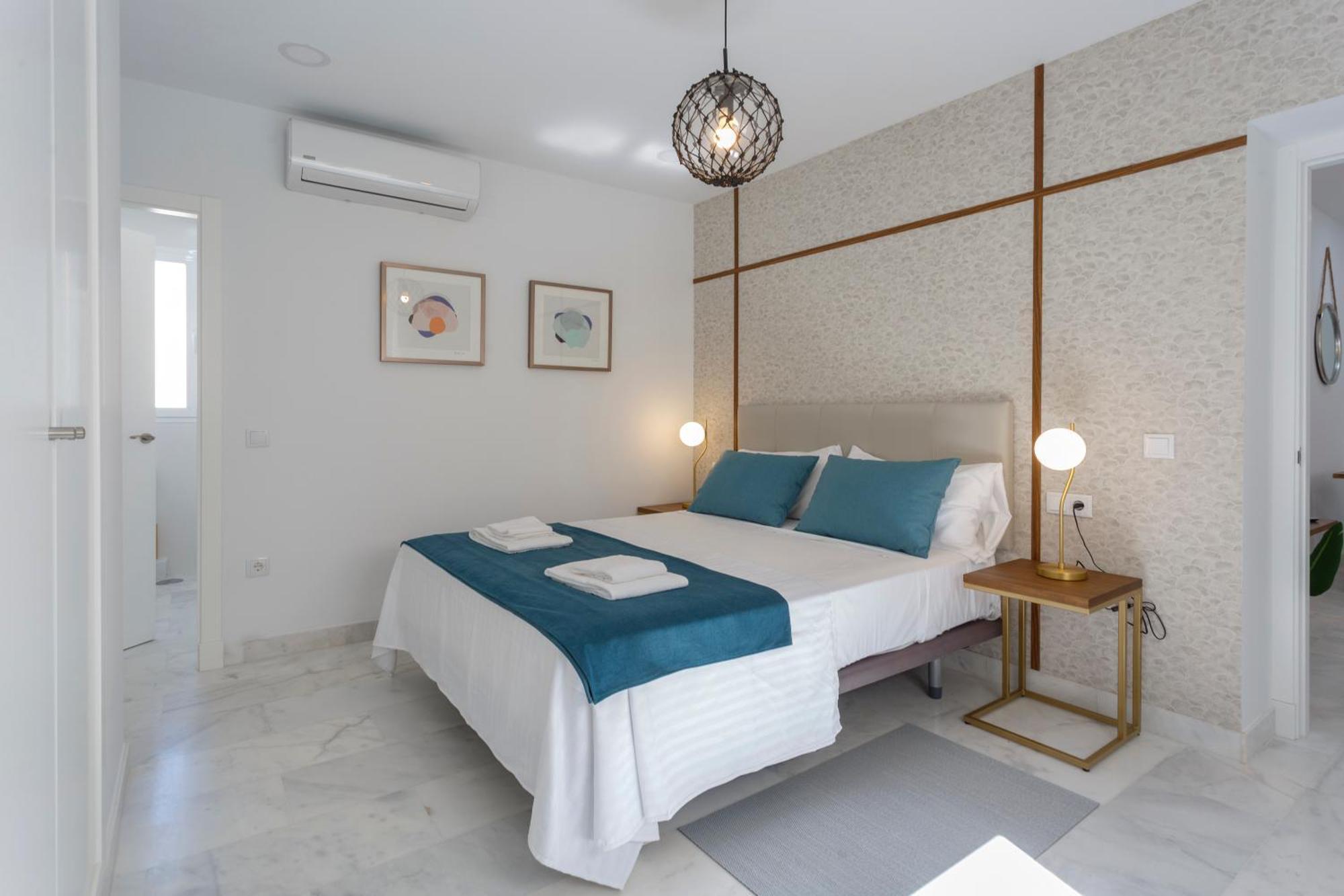 Apartamentos La Brujula By Cadizrentals Екстериор снимка
